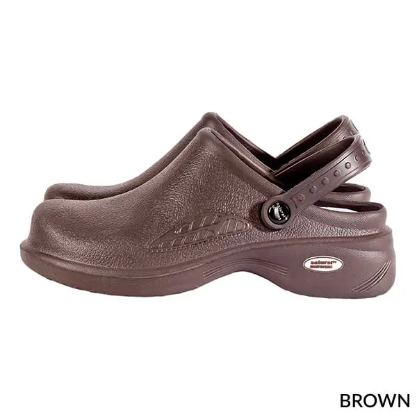 Wholesale brown clog with adjustable back strap and textured upper design